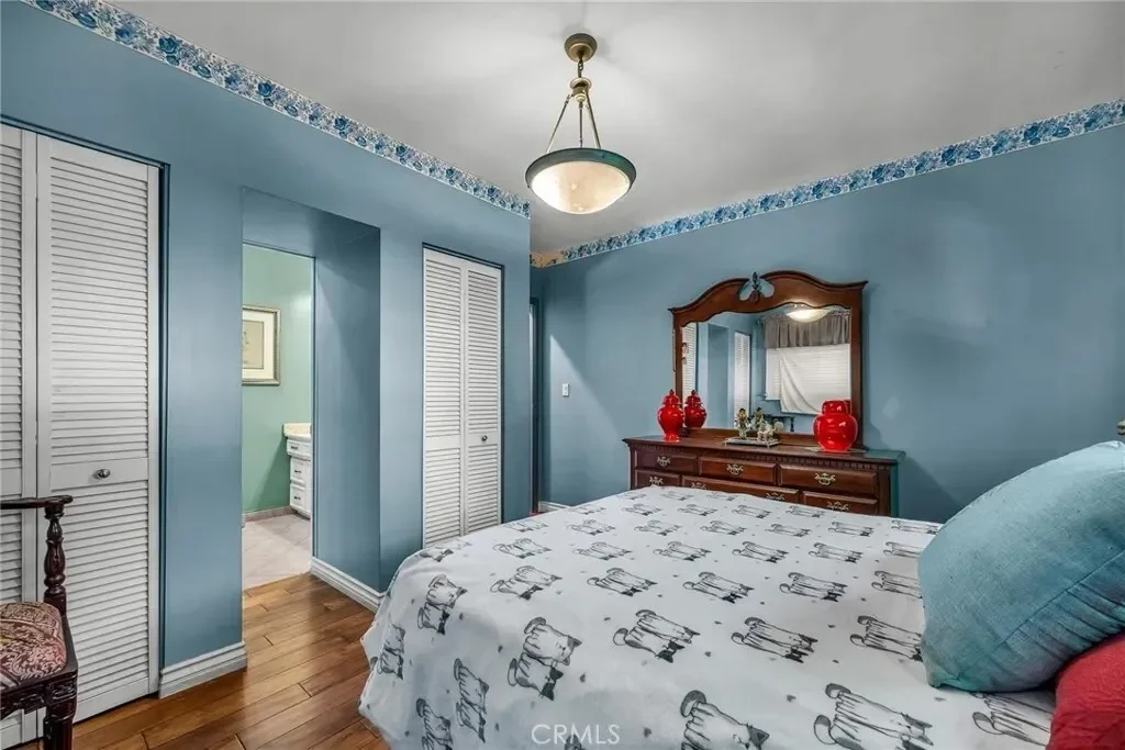 2544 Evelyn Street, La Crescenta-Montrose, California, United States. - Photo 15