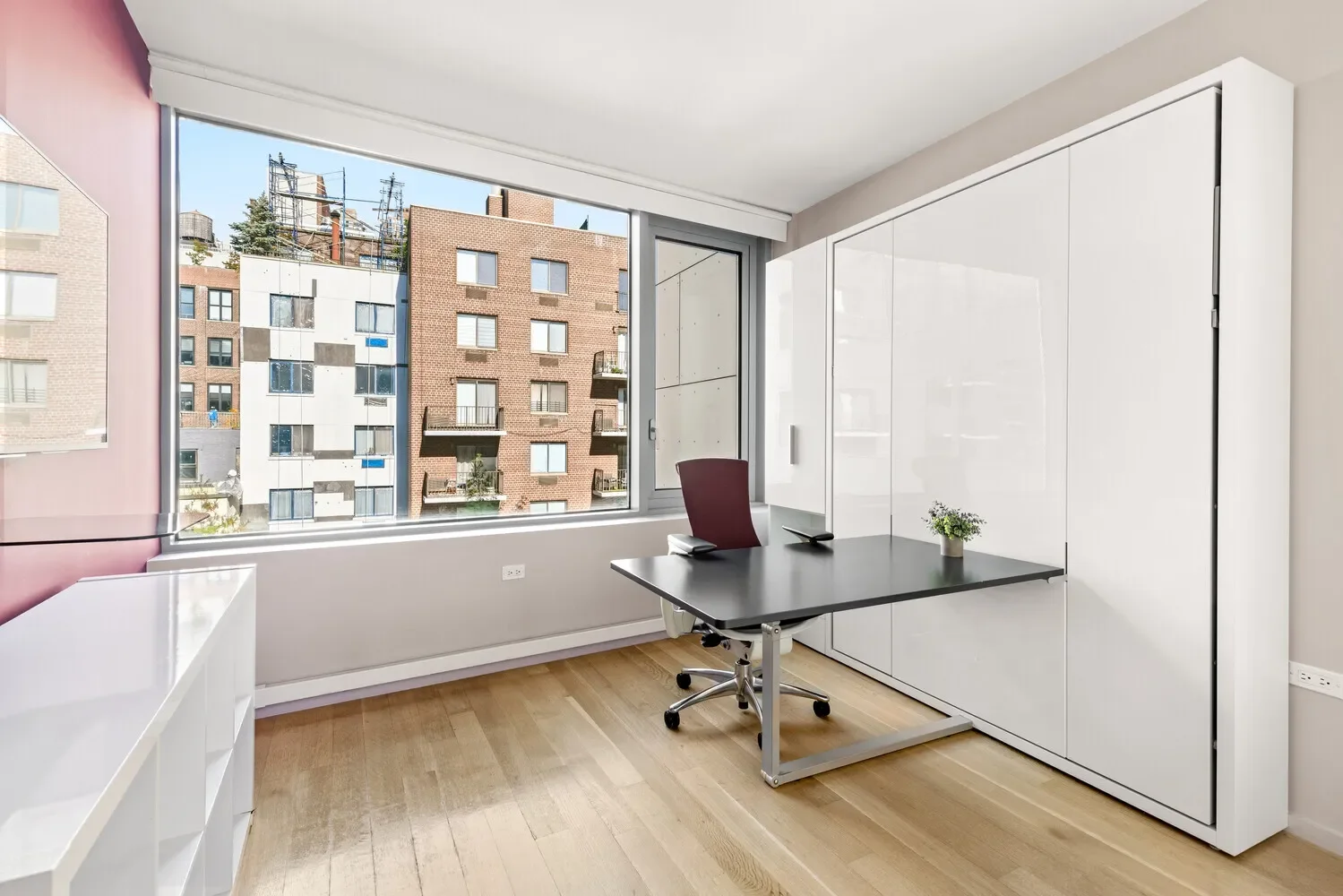 425 West 53rd Street                                         #409, New York, New York, United States. - Photo 4