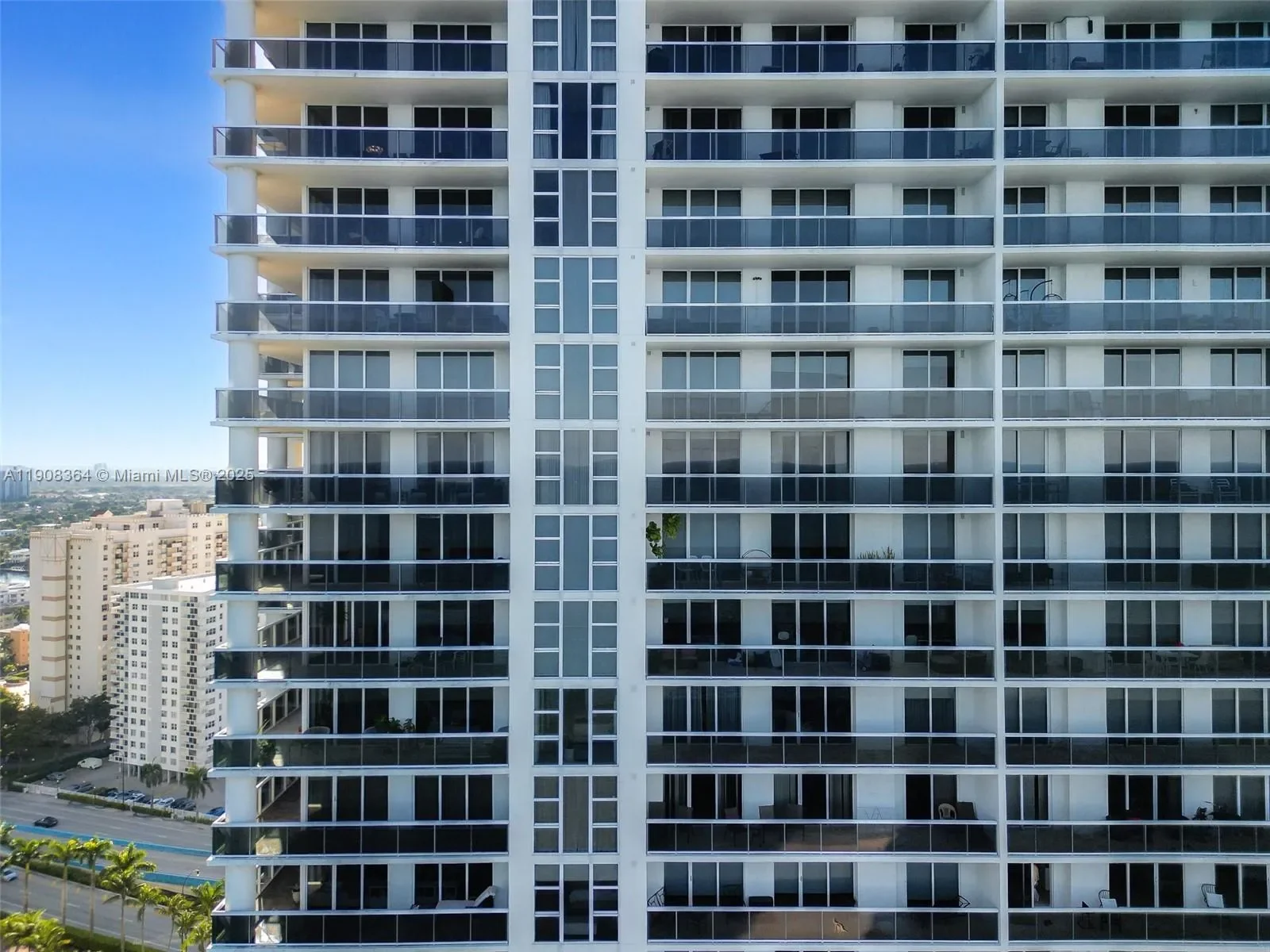 1800 S Ocean Dr 2603, Hallandale Beach, Florida, United States. - Photo 27