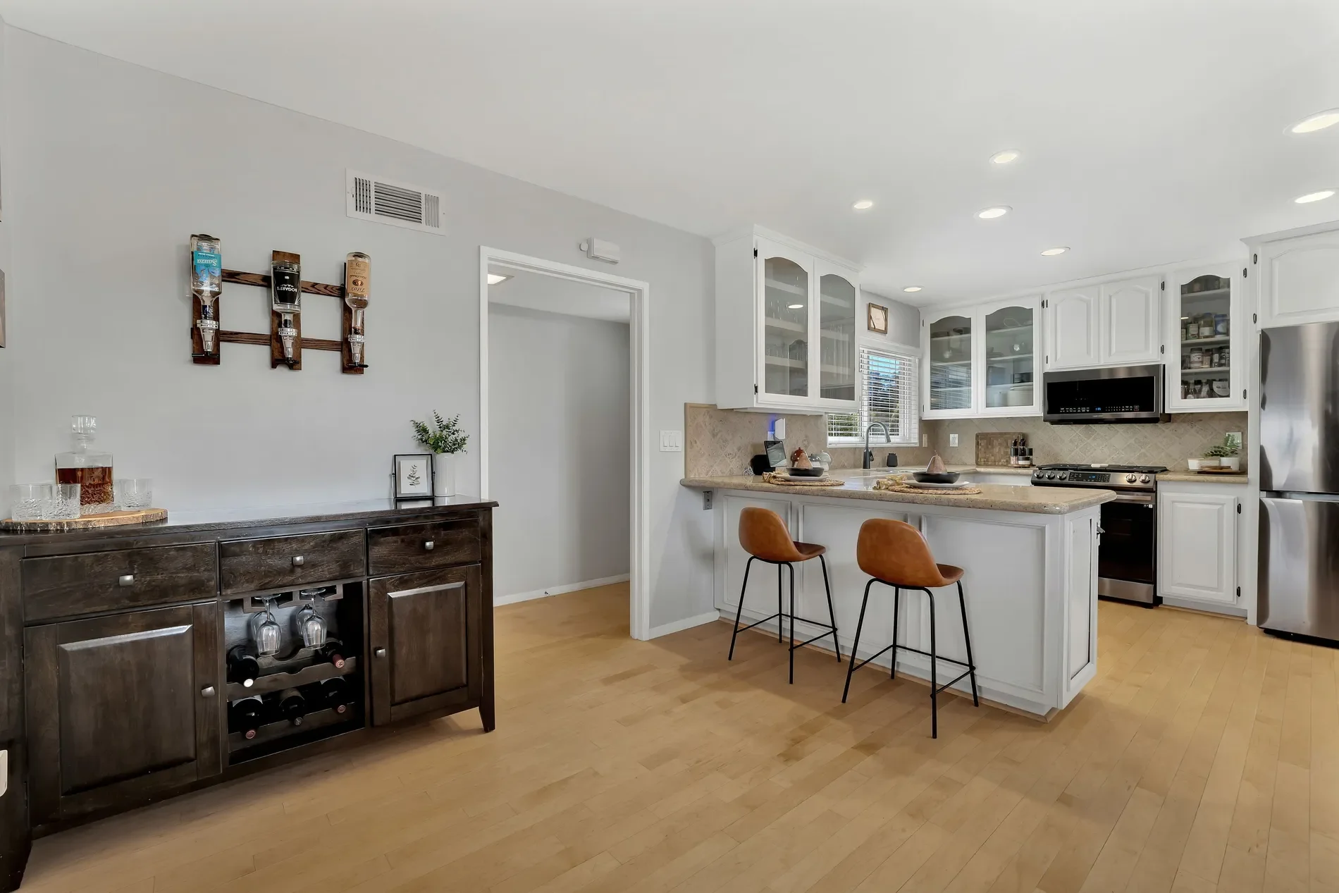 2224 Alscot Avenue, Simi Valley, CA 93063, Simi Valley, California, United States. - Photo 23