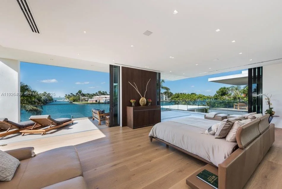 6480 Allison Rd, Miami Beach, Florida, United States. - Photo 21
