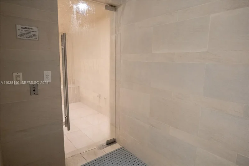 17201 Collins Ave 3502, Golden Beach, Florida, United States. - Photo 27
