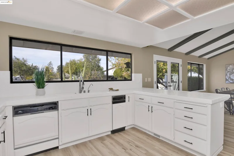 23701 Marsh Creek Rd, Brentwood, California, United States. - Photo 52