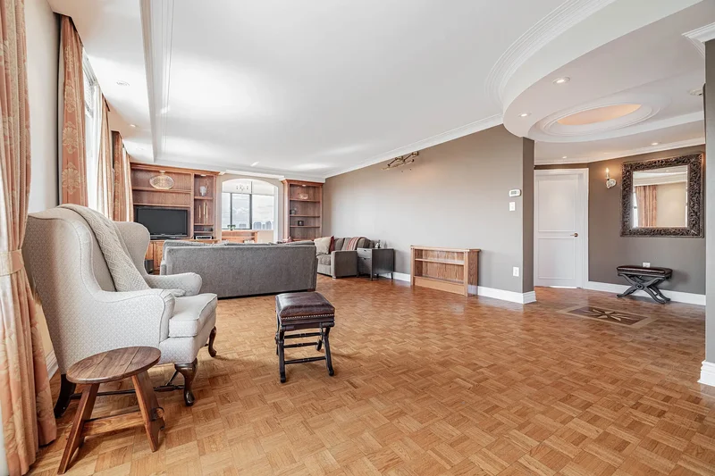 423 Avenue Rd  13, Toronto, ON M4V 2H7, Toronto, Ontario, Canada. - Photo 14