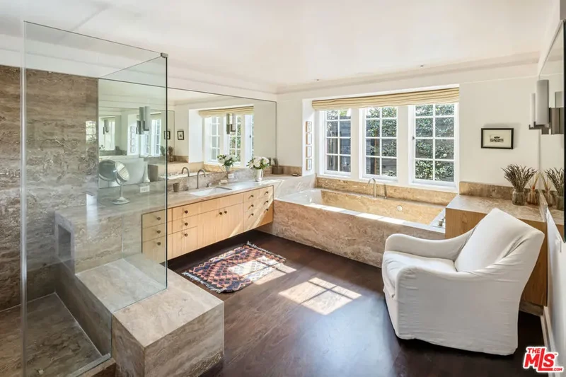 7 Latimer Road, Los Angeles, California, United States. - Photo 22