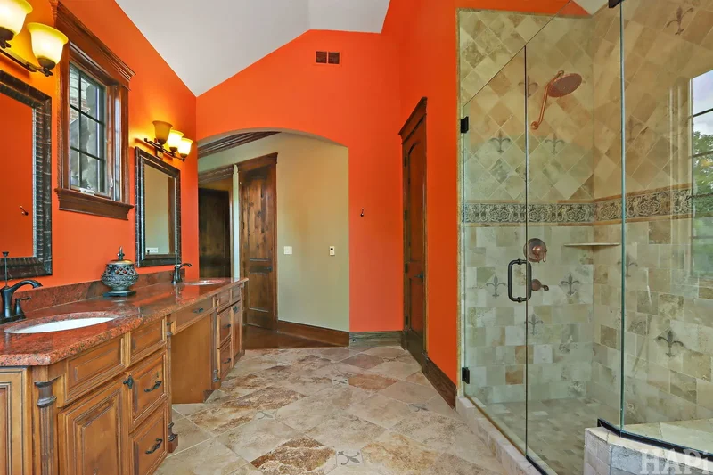 200 Helm Road, Barrington Hills, IL 60010, Barrington Hills, Illinois, United States. - Photo 29