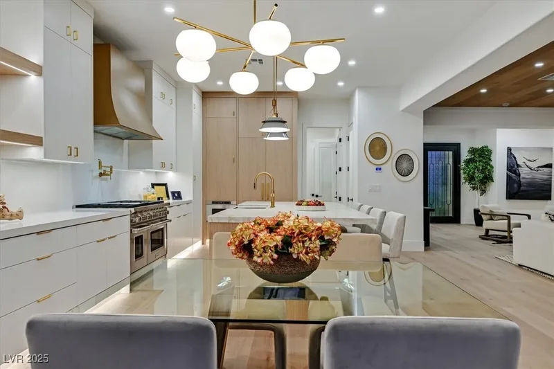 Single Family Residence in Las Vegas