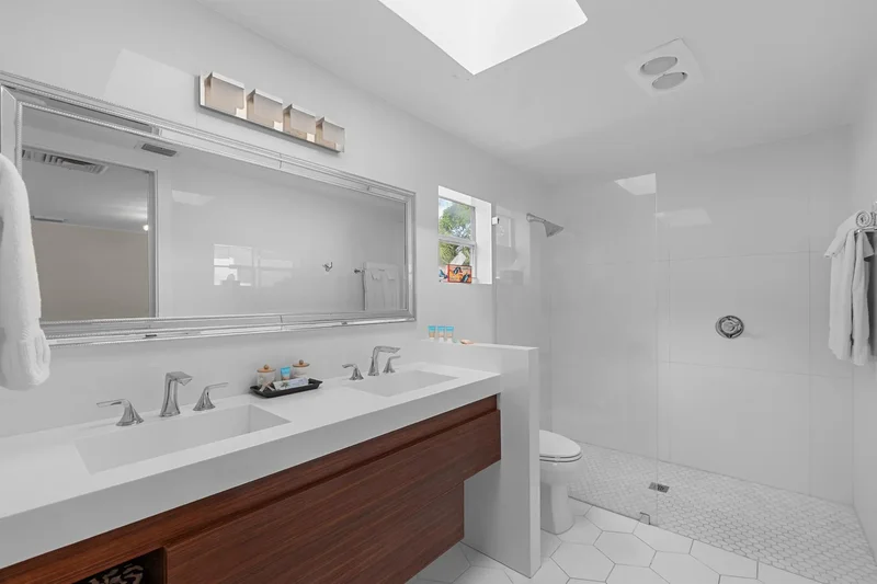 1608 Lake Avenue, West Palm Beach, Florida, United States. - Photo 15