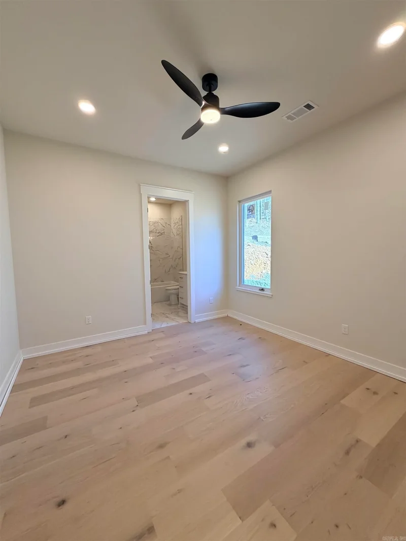 112 Bear Den Court, Little Rock, AR 72223, Little Rock, Arkansas, United States. - Photo 14