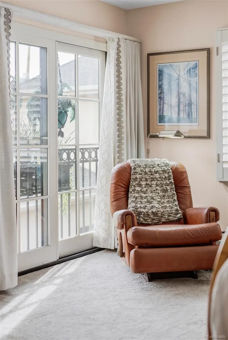 6 S Madison Street, Denver, Colorado, United States. - Photo 16