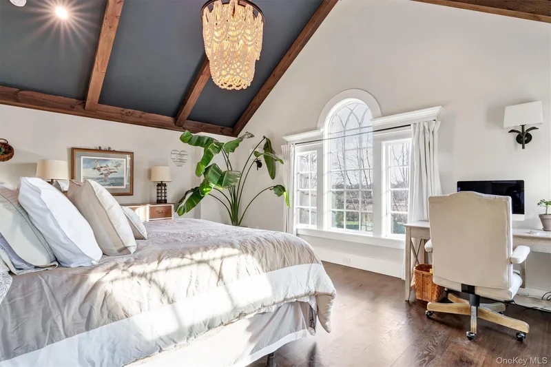 17 Maple Avenue, East Moriches, NY 11940, East Moriches, New York, United States. - Photo 16