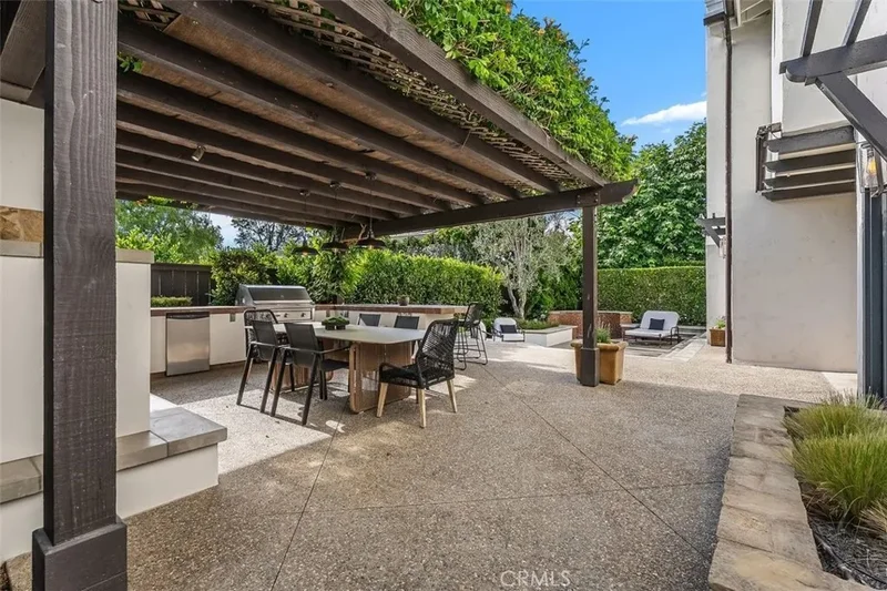 411 Snug Harbor Road, Newport Beach, CA 92663, Newport Beach, California, United States. - Photo 32