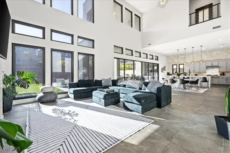 5231 Iron River Court, Las Vegas, Nevada, United States. - Photo 22