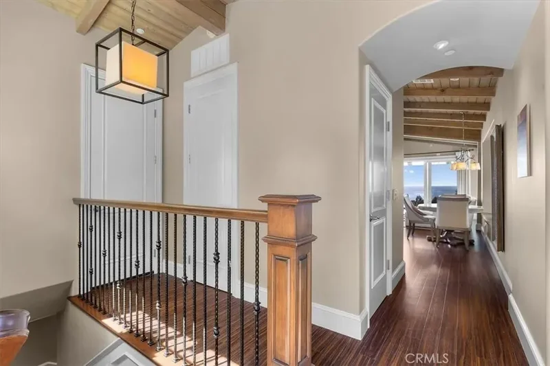 133 Upper Terrace Road, Avalon, California, United States. - Photo 3