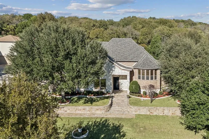 2221 Southern Oaks Drive, Cedar Hill, Texas, United States. - Photo 37