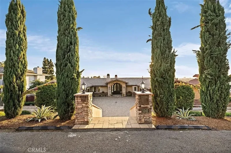 1542 La Loma, Santa Ana, California, United States. - Photo 55