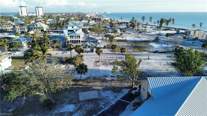 103 -105-107 Bay Mar DR, Fort Myers Beach, Florida, United States. - Photo 3