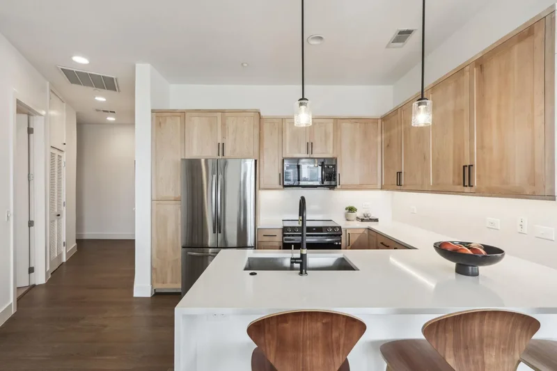507 Sabine St, Austin, Texas, United States. - Photo 16
