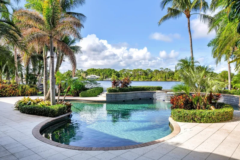 19223 Riverside Drive, Tequesta, Florida, United States. - Photo 51