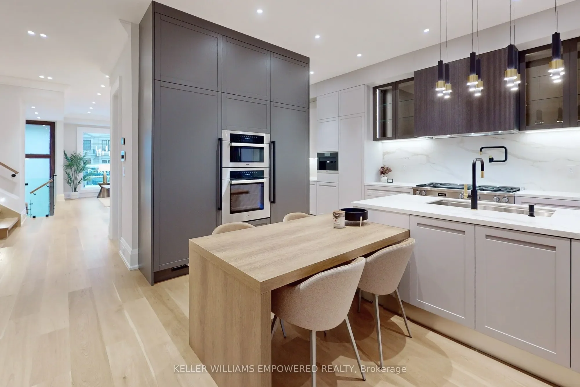 127 Joicey Boulevard, Toronto, ON M5M 2T8, Toronto, Ontario, Canada. - Photo 37