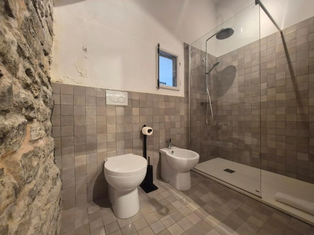 Gallery photo 6