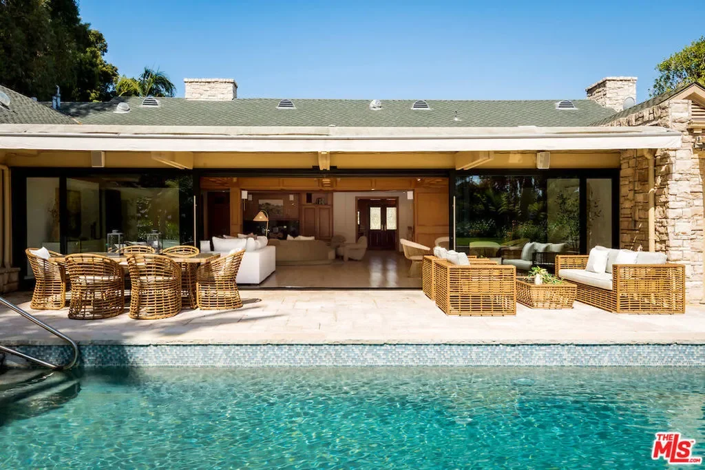 9996 Sunset Boulevard, Beverly Hills, California, United States. - Photo 25