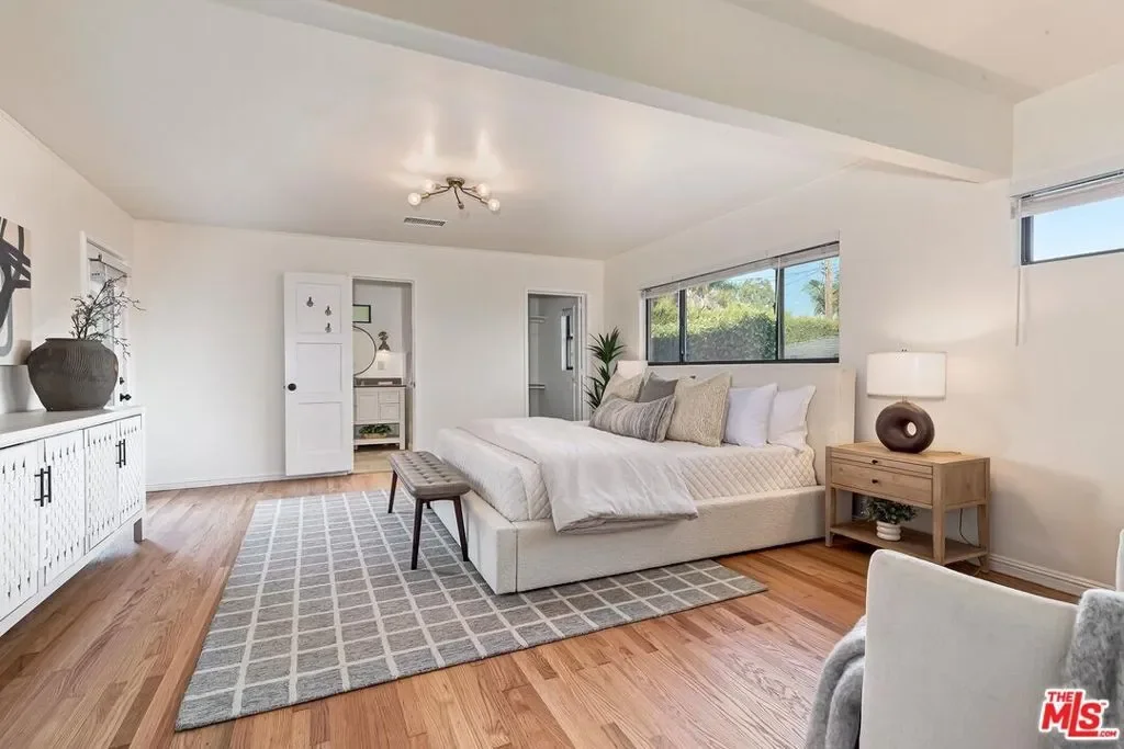 9125 David Avenue, Los Angeles, California, United States. - Photo 8
