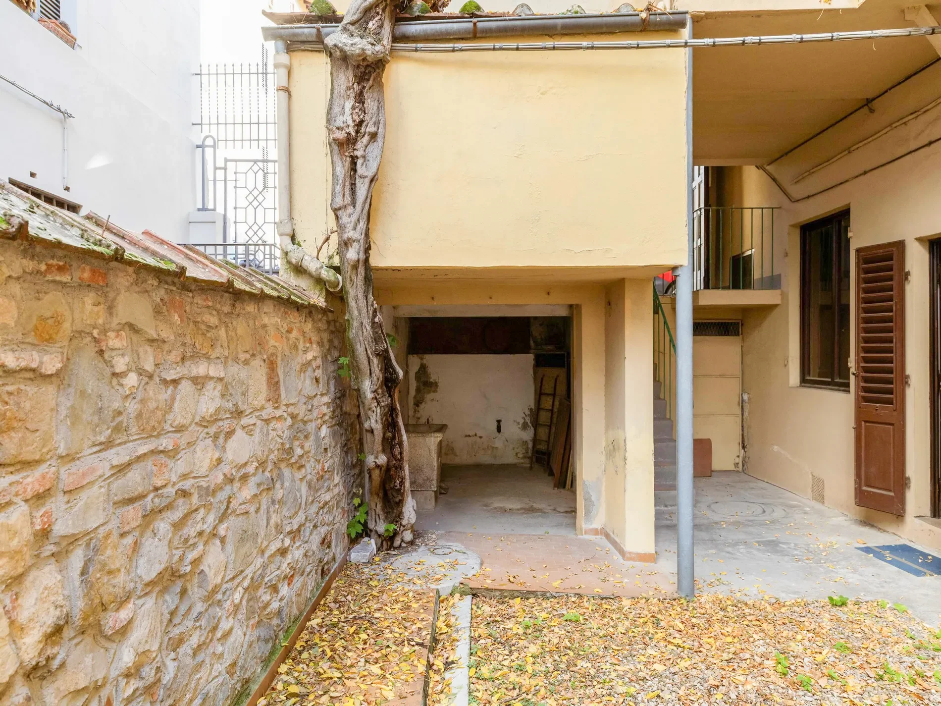 Via Francesco Crispi, 50129 Firenze FI, Italy, Florence, Tuscany, Italy. - Photo 20