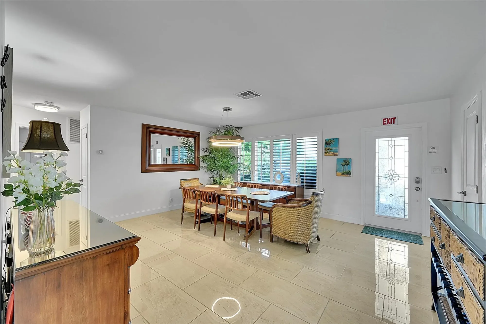 1080 SE 9th Ave, Pompano Beach, Florida, United States. - Photo 10