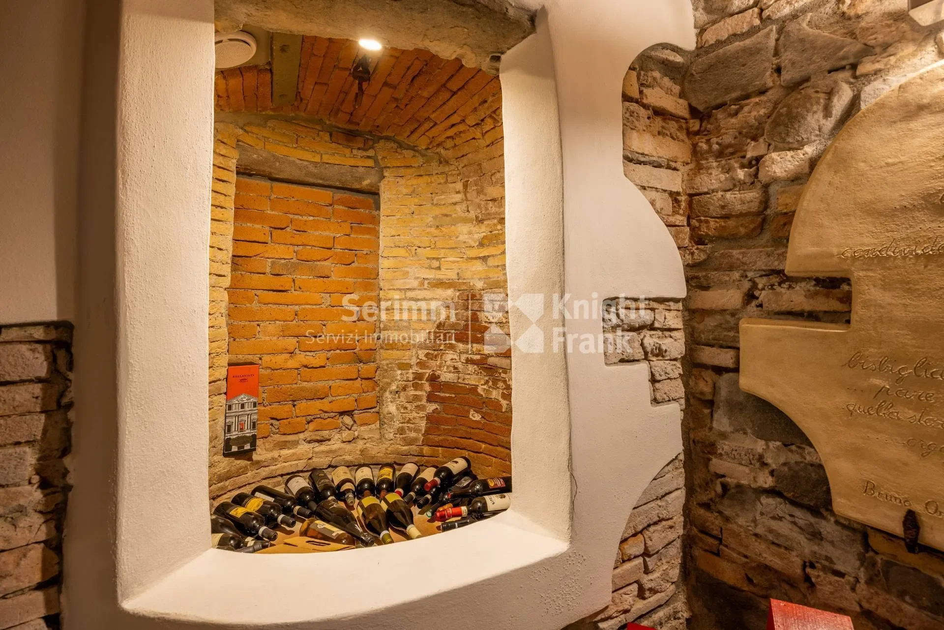 Gallery photo 2