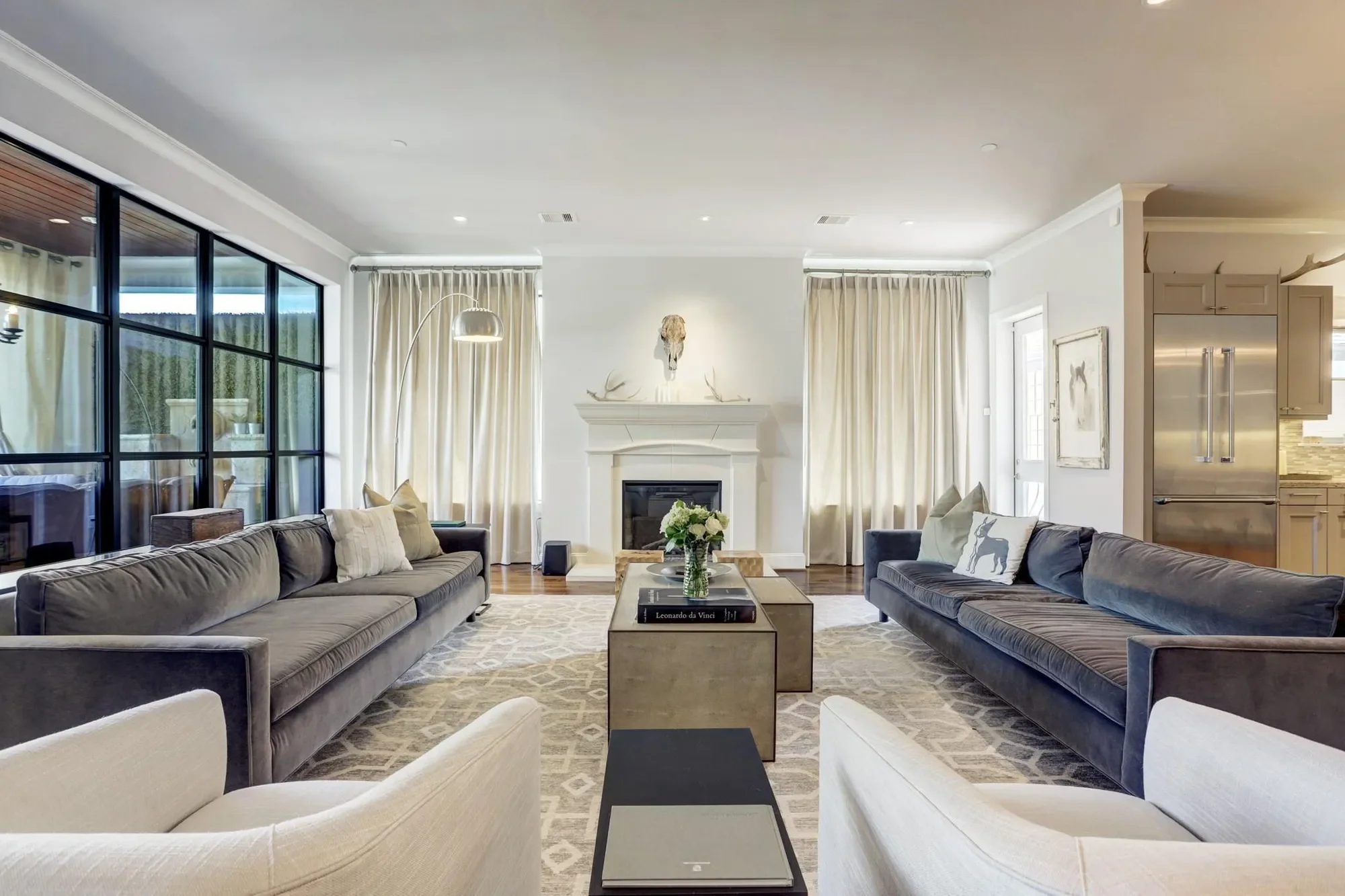 2221 Welch Street 201, Houston, Texas, United States. - Photo 15