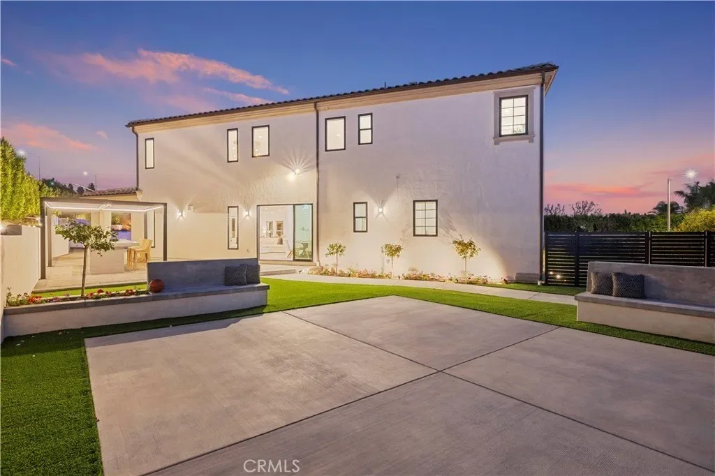 11029 Lurline Avenue, Chatsworth, CA, 91311, USA, Los Angeles, California, United States. - Photo 38