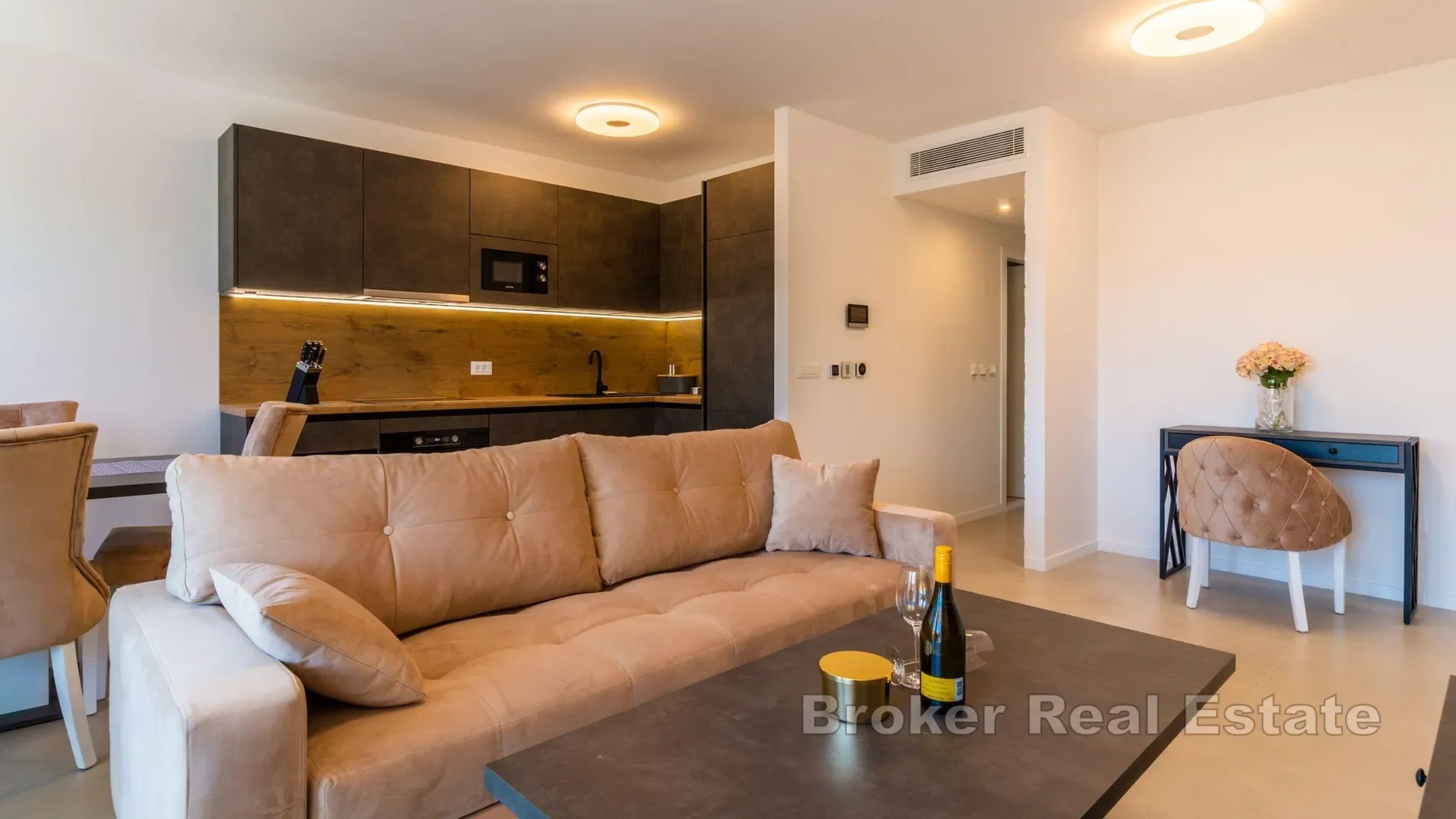 Split-Dalmatia County, Okrug Gornji, Split-Dalmatia County, Croatia. - Photo 11