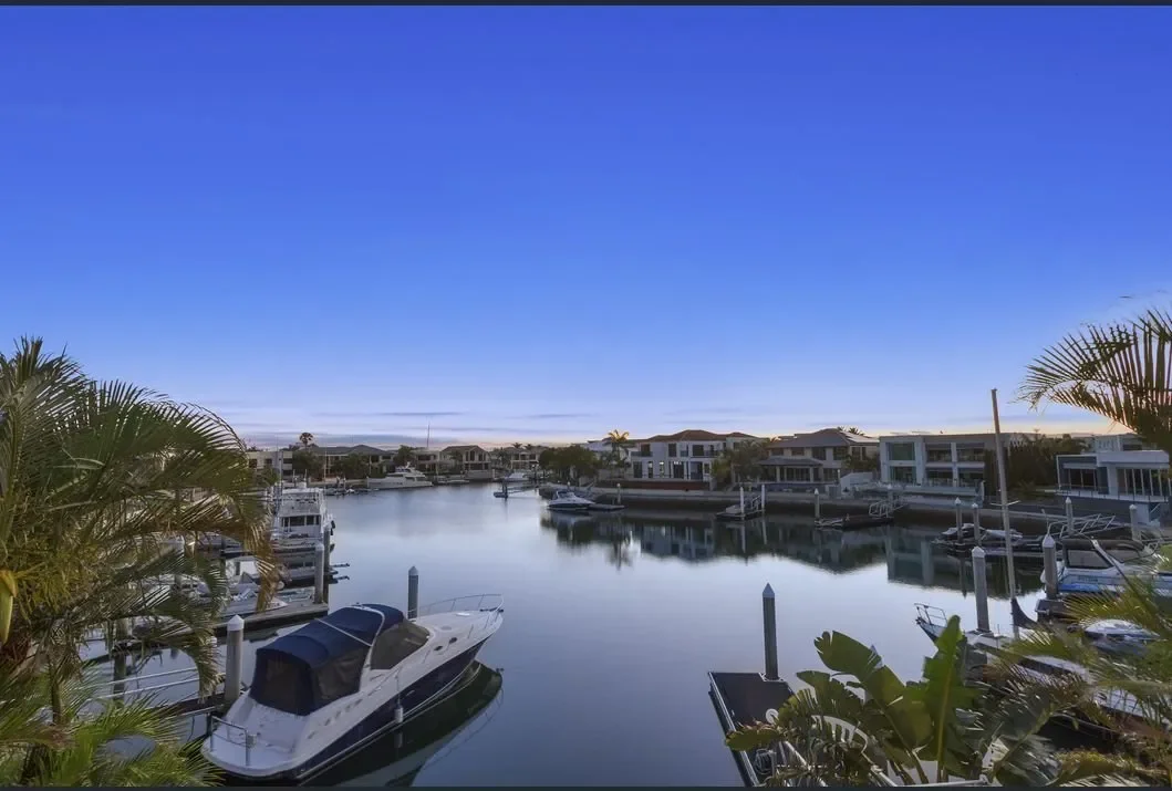 PARADISE POINT, King Charles Drive, Paradise Point, Queensland, Australia. - Photo 1