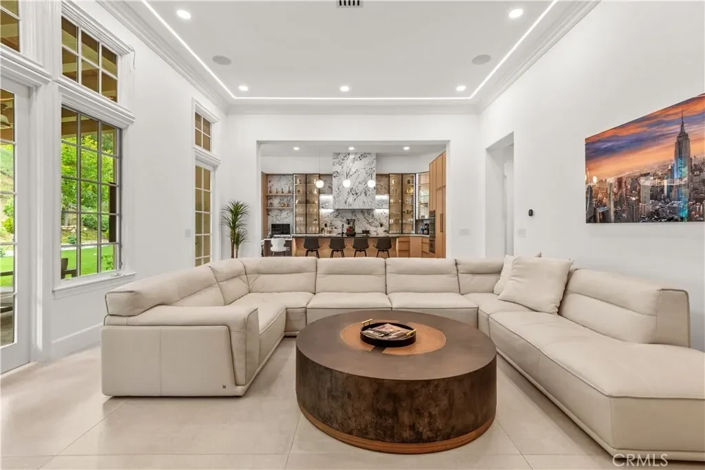 25410 PRADO DE LAS BELLOTAS, Hidden Hills, California, United States. - Photo 12