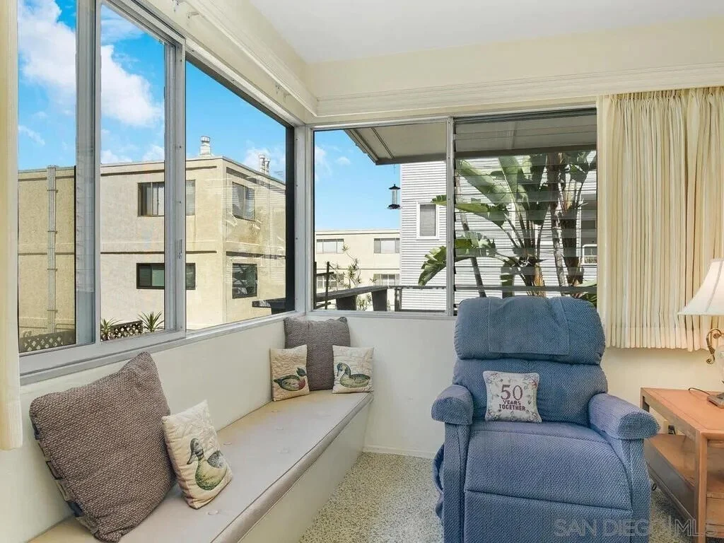375-81 Rosecrans Street, San Diego, California, United States. - Photo 24