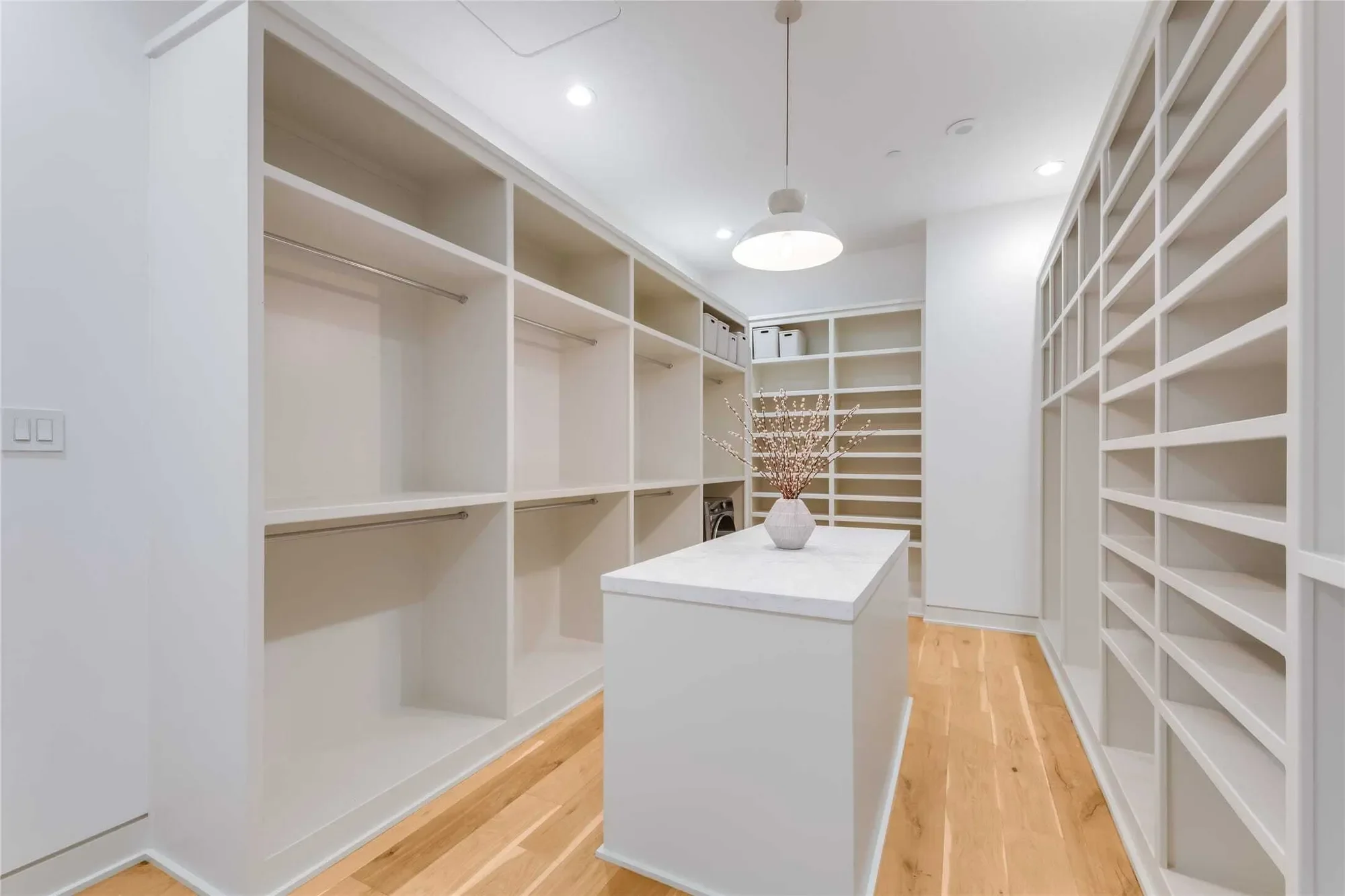 2430 Victory Park Lane, #3204, Dallas, TX, 75219, USA, Dallas, Texas, United States. - Photo 23