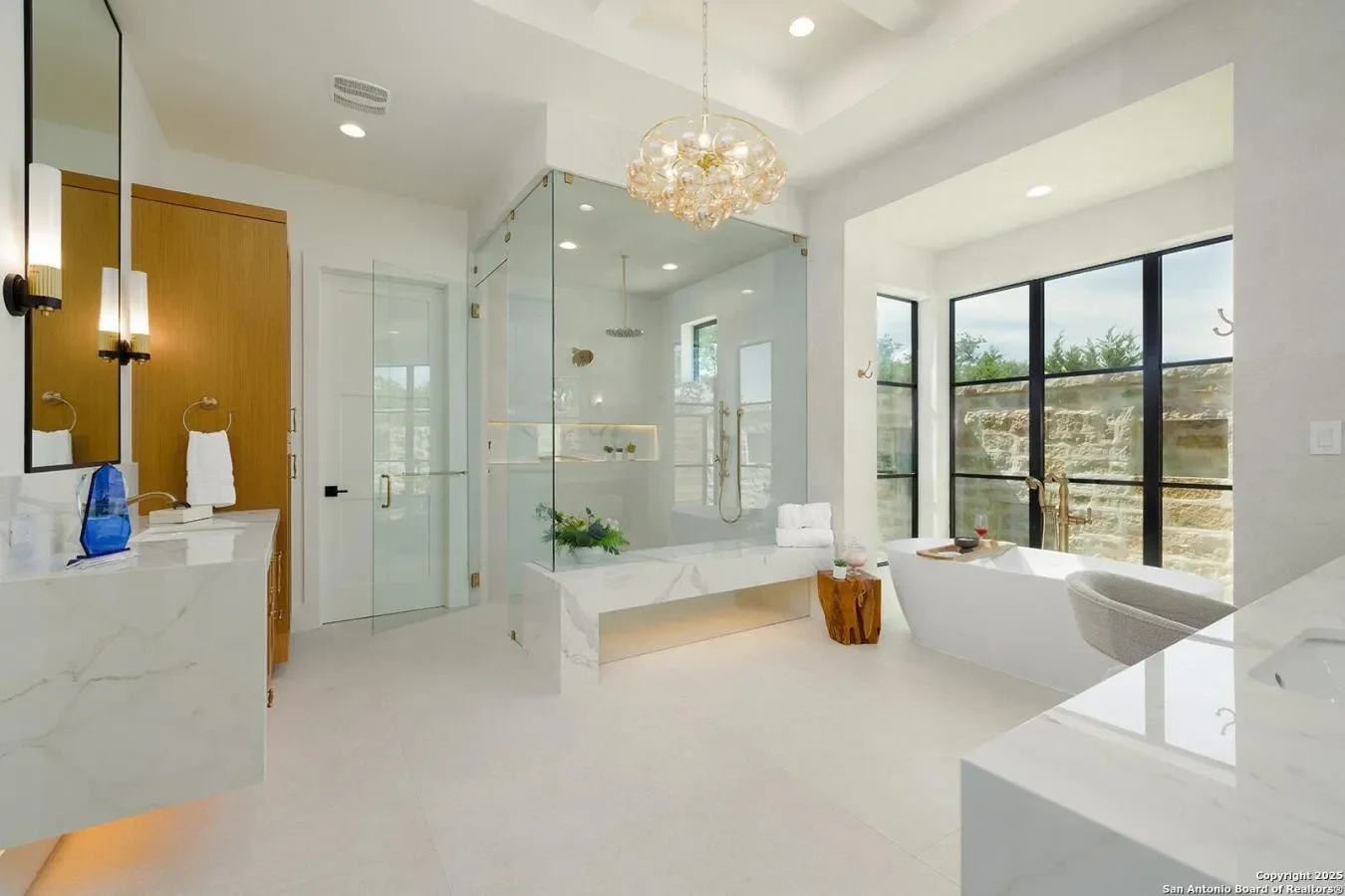 Gallery photo 2