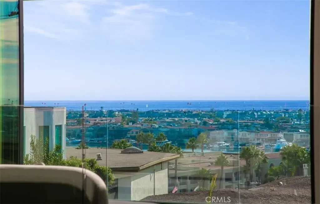1210 Kings Rd, Newport Beach, California, United States. - Photo 31