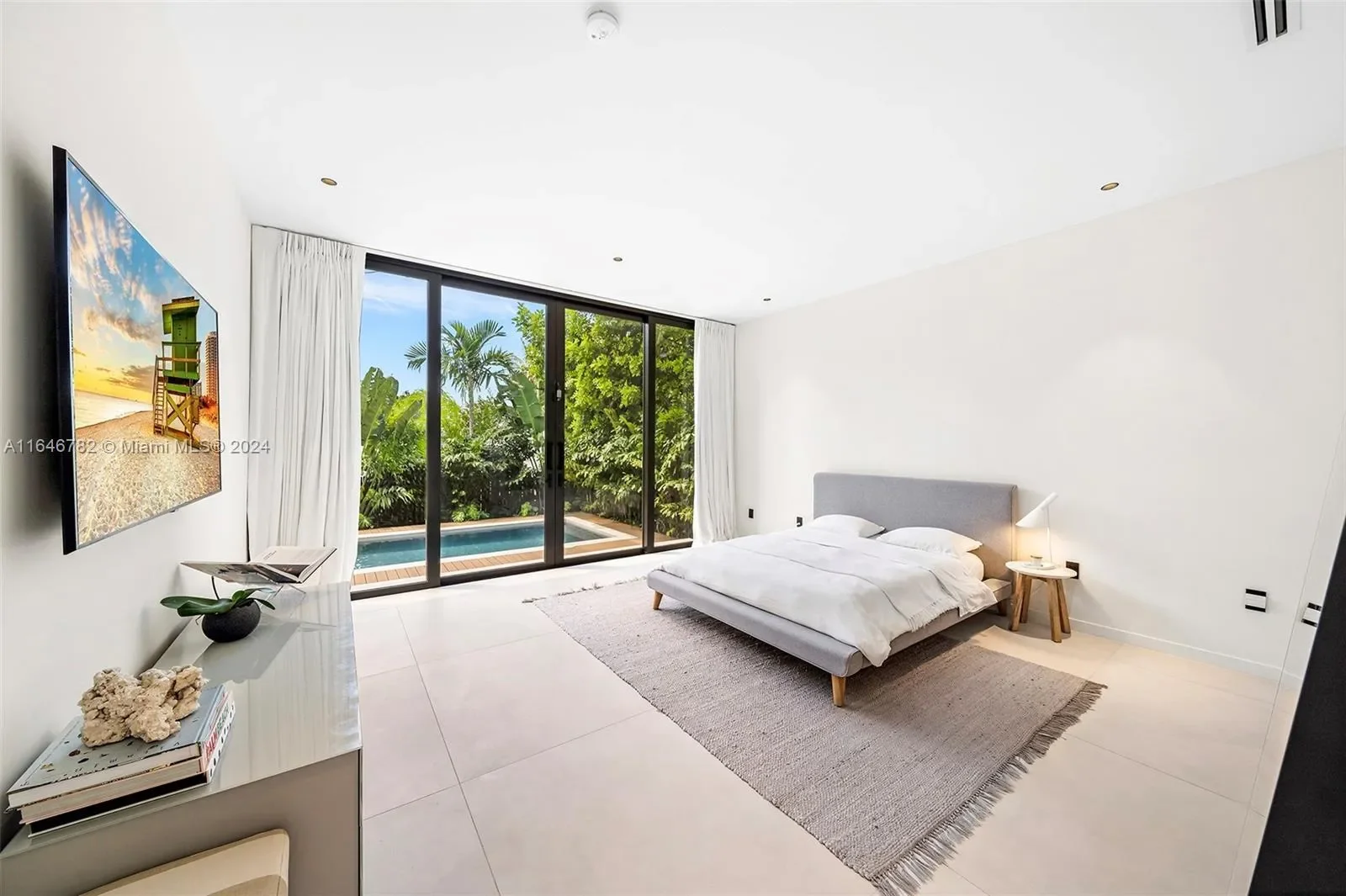 930 NE 74th St, Miami, Florida, United States. - Photo 6