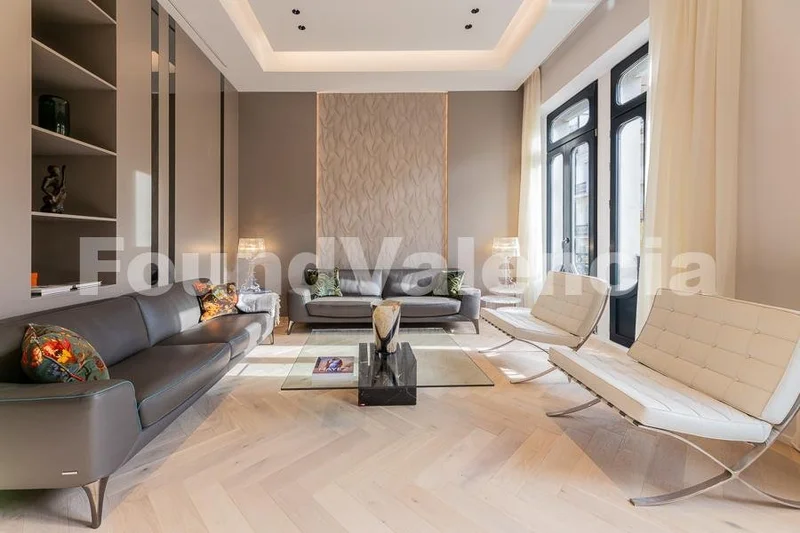 Exceptional Luxury Duplex On Sorní Street, Valencia