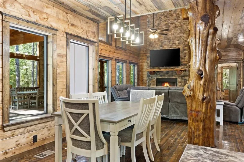 165 N Bear Hickory Trail, Broken Bow, OK 74728, Broken Bow, Oklahoma, United States. - Photo 6
