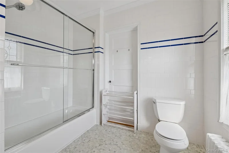 161 W Beech Street, Long Beach, New York, United States. - Photo 28