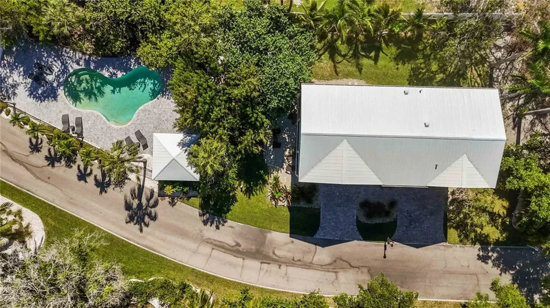 6322 LAGUNA DRIVE #1, LONGBOAT KEY, FL 34228, Longboat Key, Florida, United States. - Photo 4