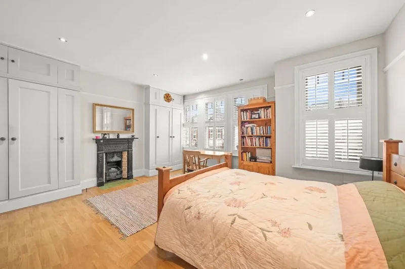 Cedar Road, London, NW2, London, England, United Kingdom. - Photo 12