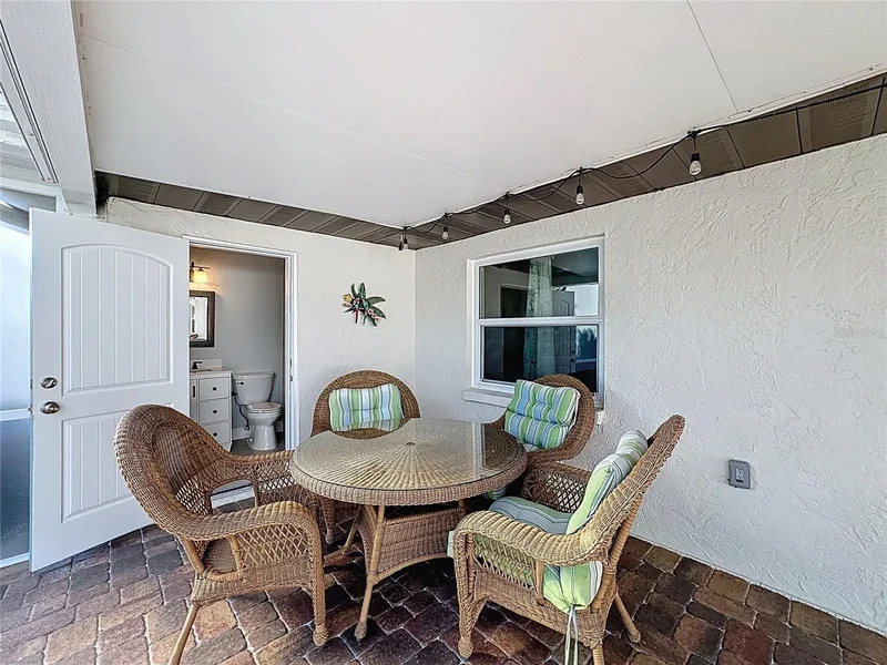 431 VILLAS DRIVE, VENICE, FL 34285, Venice, Florida, United States. - Photo 24