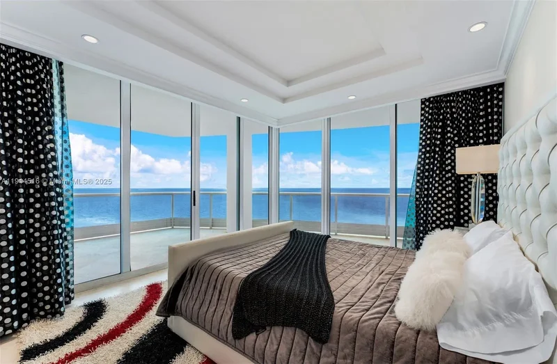 5025 Collins Ave PH-1, Miami Beach, Florida, United States. - Photo 34