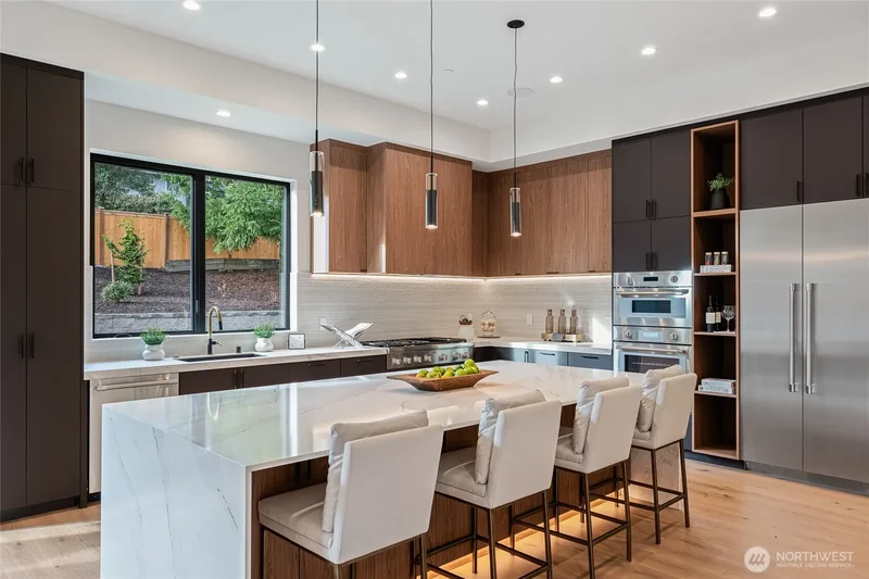 2423 129th Avenue SE, Bellevue, WA 98005, Bellevue, Washington, United States. - Photo 16
