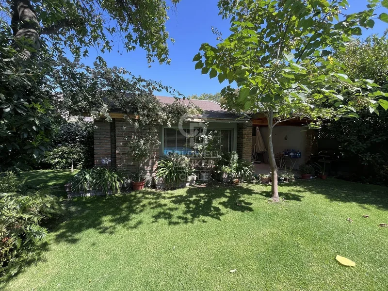 Mirasol, Las Condes, Las Condes, Santiago Metropolitan Region, Chile. - Photo 9