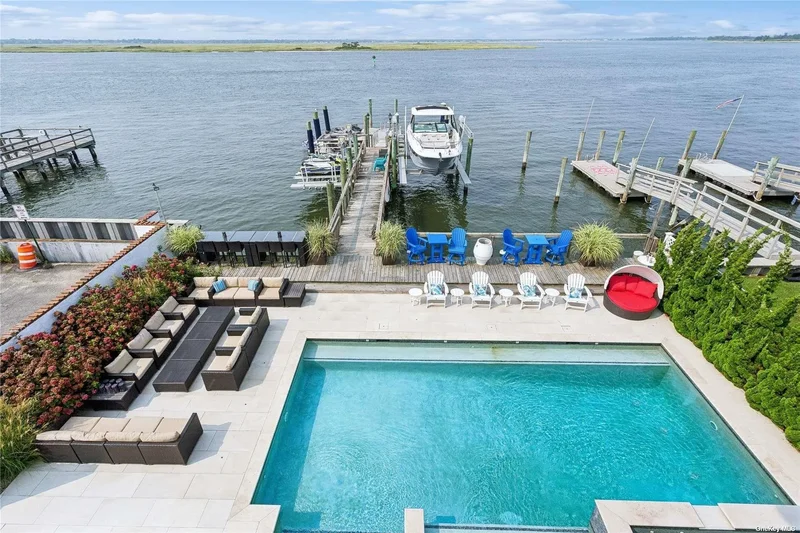 853 W Park Avenue, Long Beach, New York, United States. - Photo 26